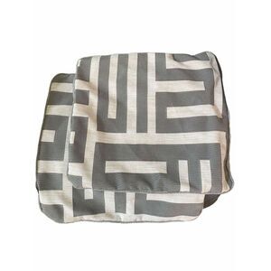 Set of 2 unbranded Unmazed Pillow Covers 20x20 Inch gray/beige shams heavy‎ duty